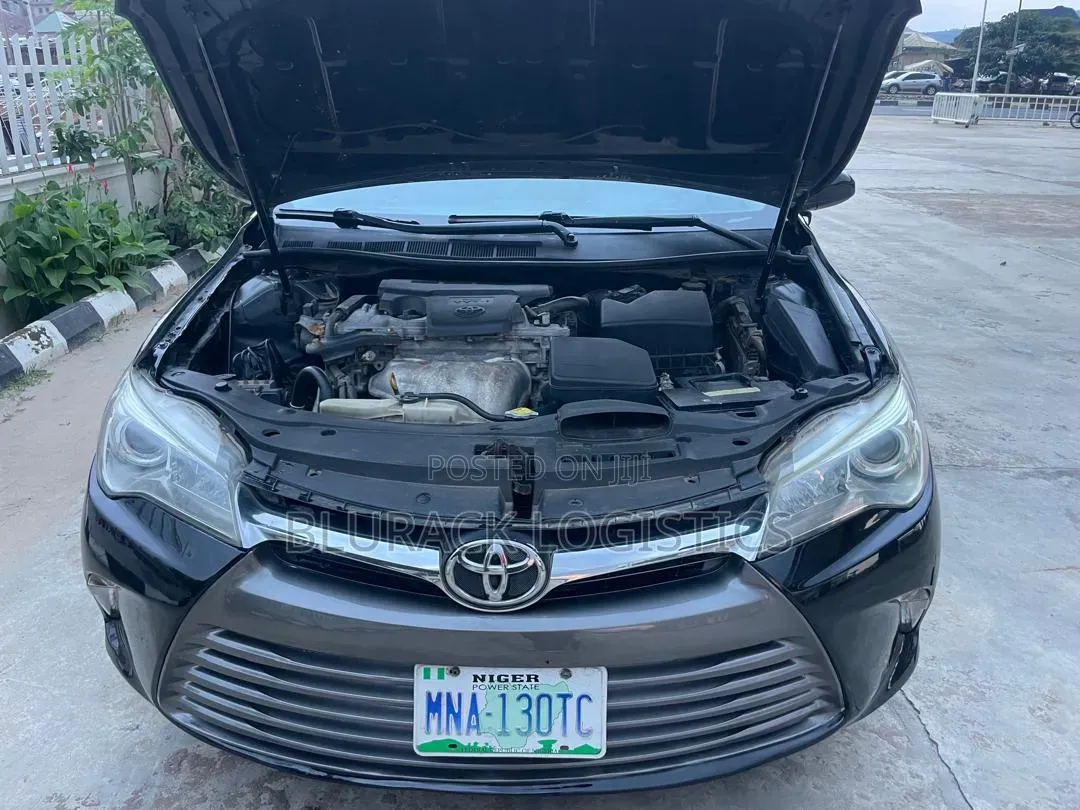 Toyota Camry SE 4dr Sedan (2.5L 4cyl 6A) 2016 Black