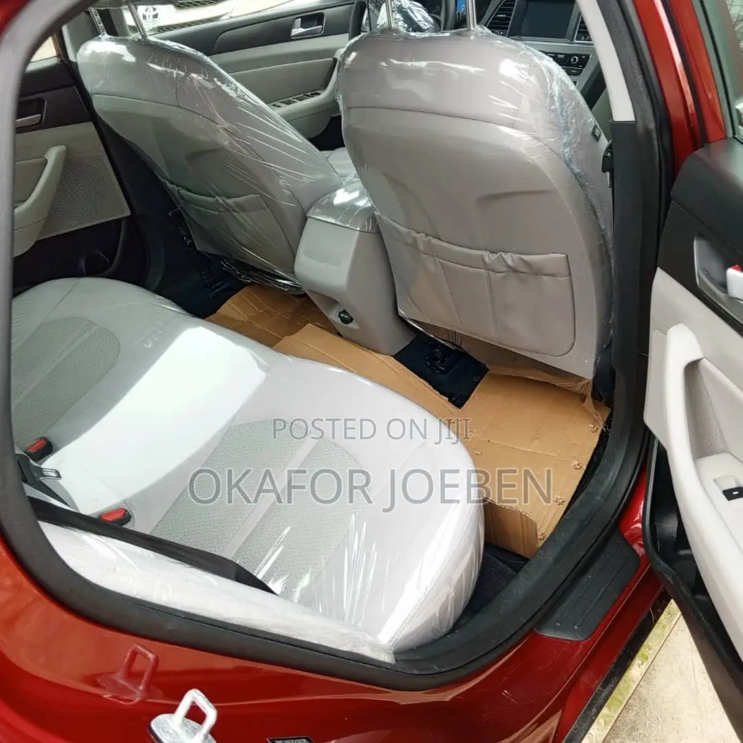 Hyundai Sonata Sport Sedan FWD (2.4L 4cyl 6A) 2017 Red