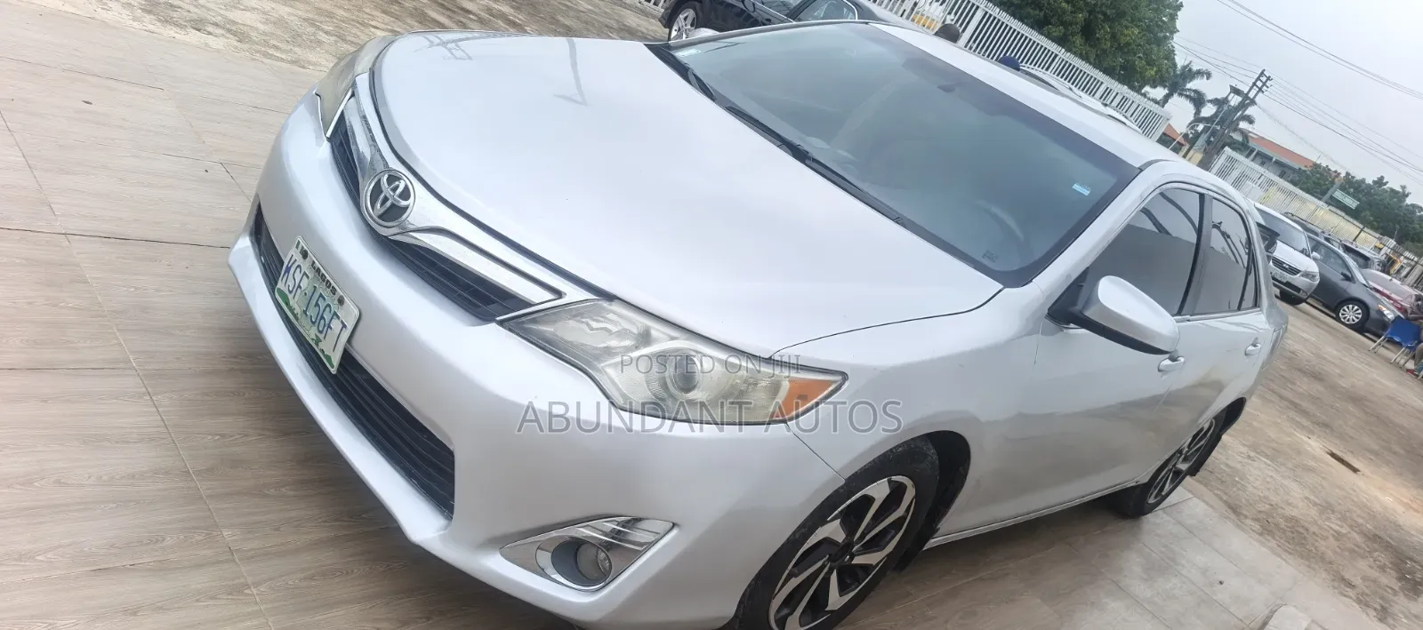 Toyota Camry L 4dr Sedan (2.5L 4cyl 6A) 2013 Silver