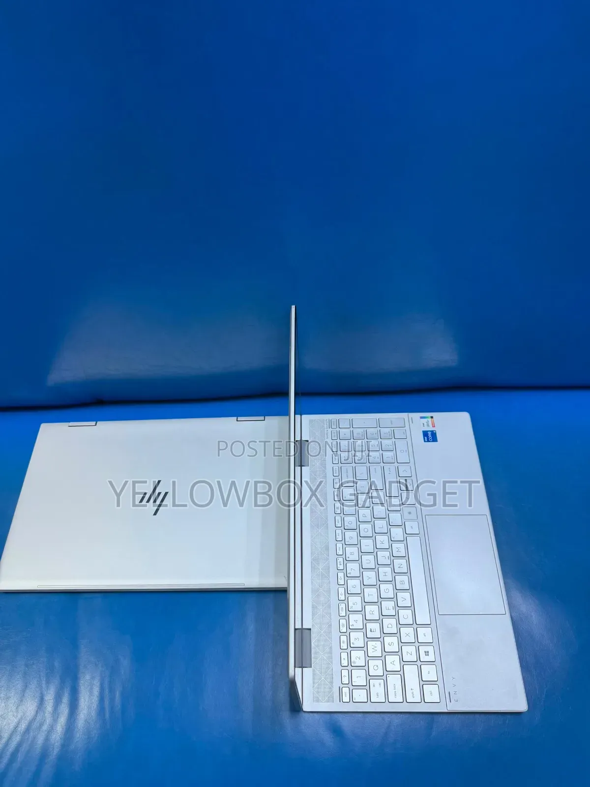 New Laptop HP Envy 15 8GB Intel Core i5 SSD 256GB