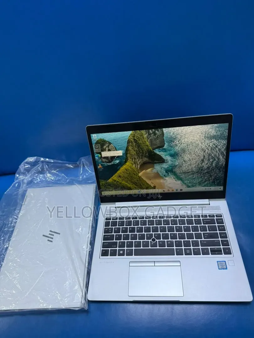 New Laptop HP EliteBook 840 G5 8GB Intel Core i5 SSD 256GB