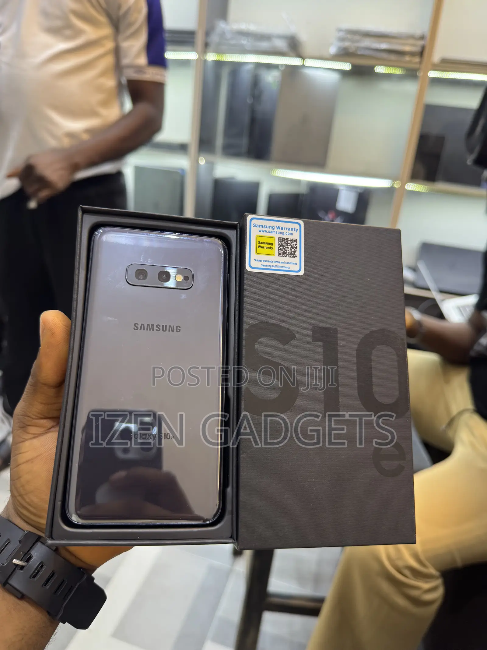 Samsung Galaxy S10e 128 GB Blue