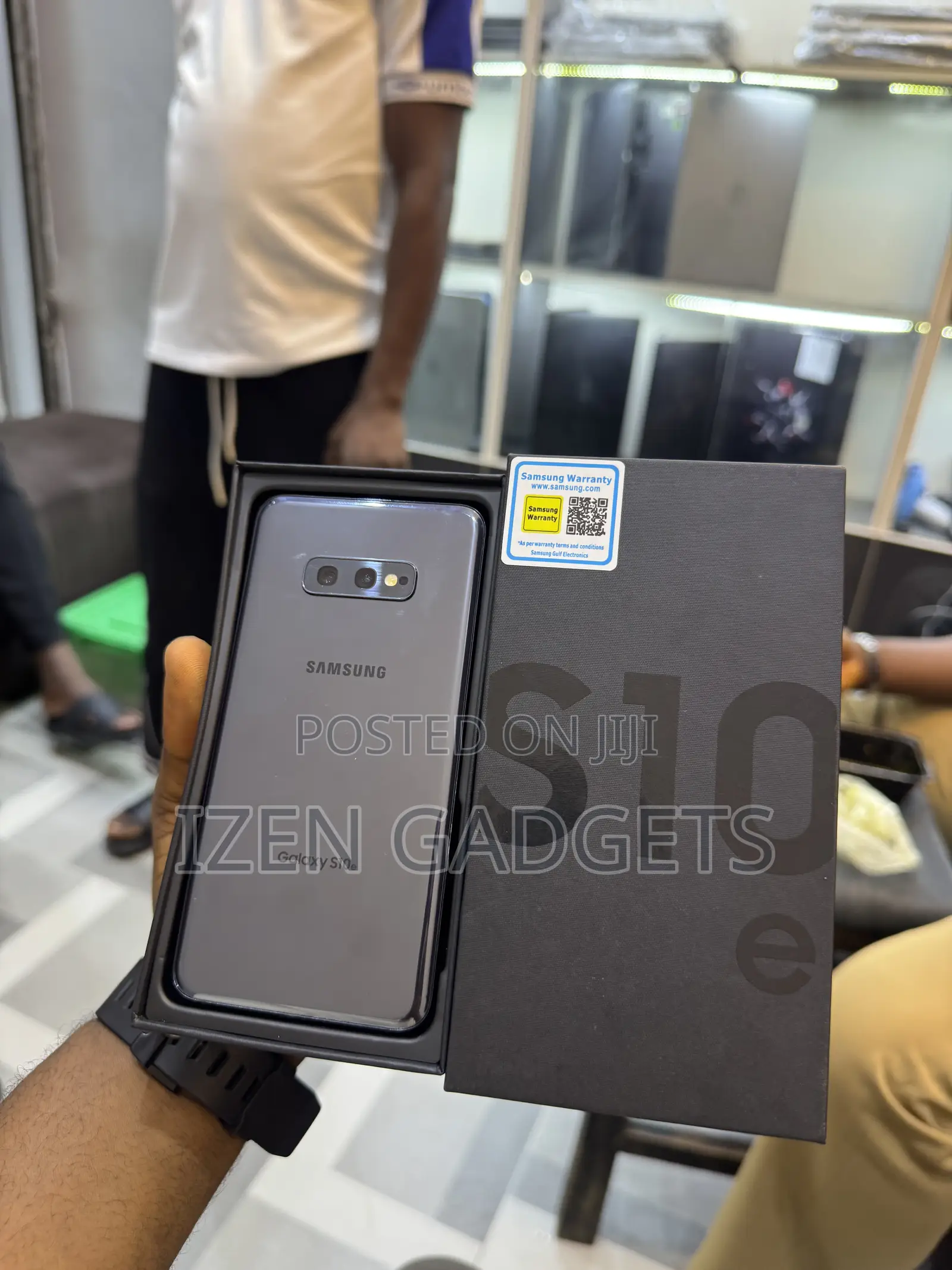 Samsung Galaxy S10e 128 GB Blue