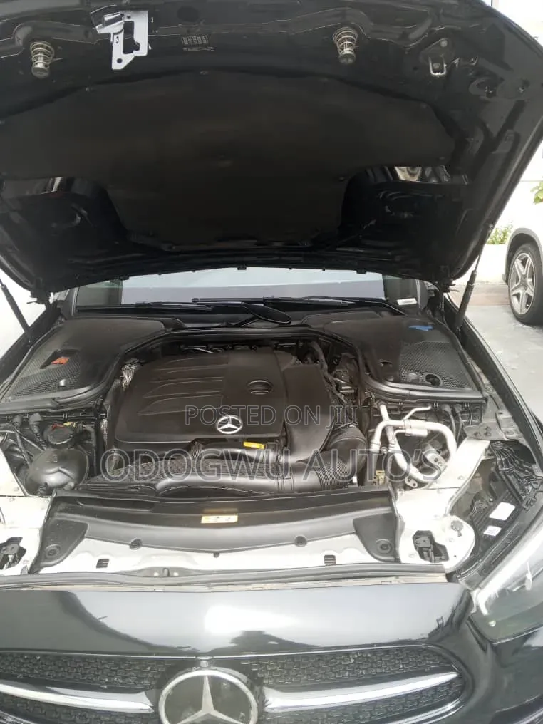 Mercedes-Benz E350 2021 Black