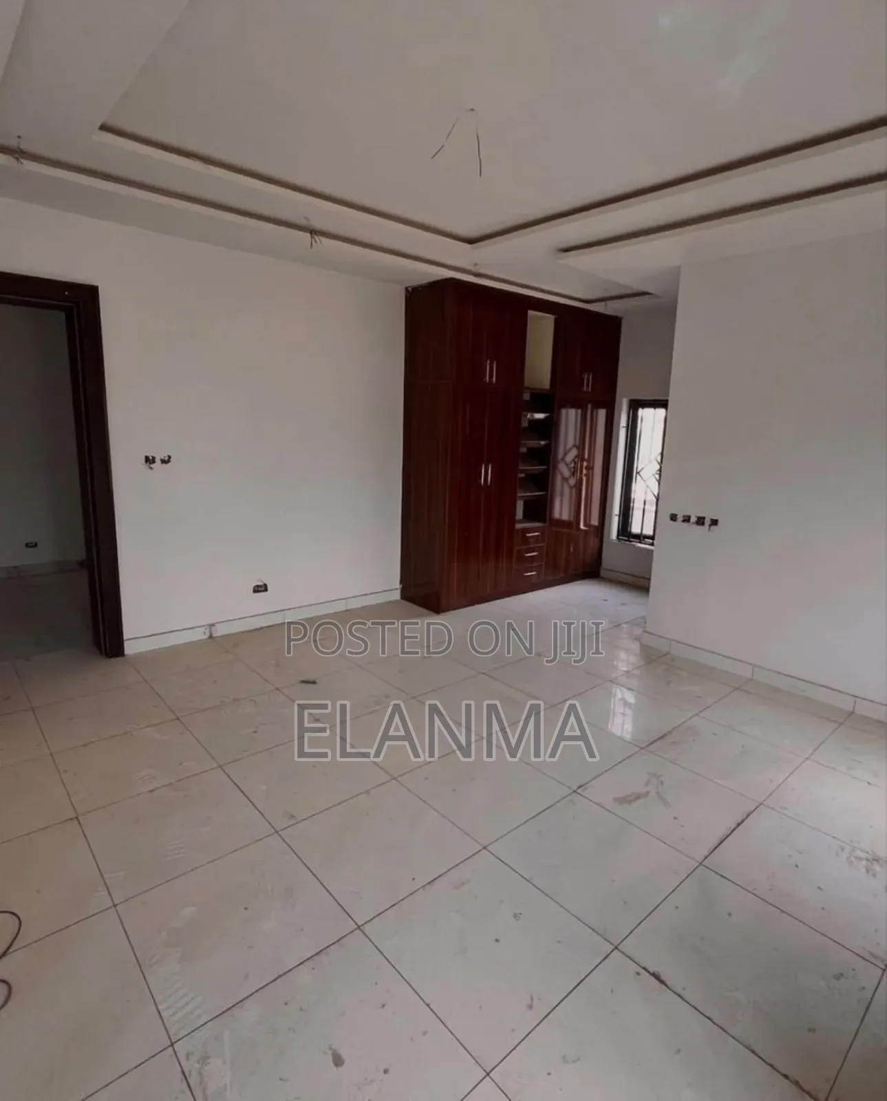4bdrm Duplex in Life Camp for sale