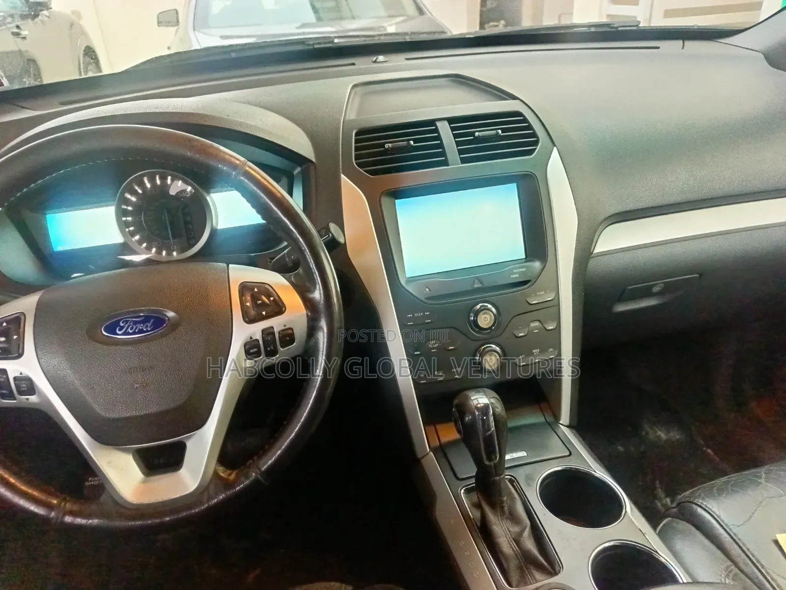 Ford Explorer 2013 White