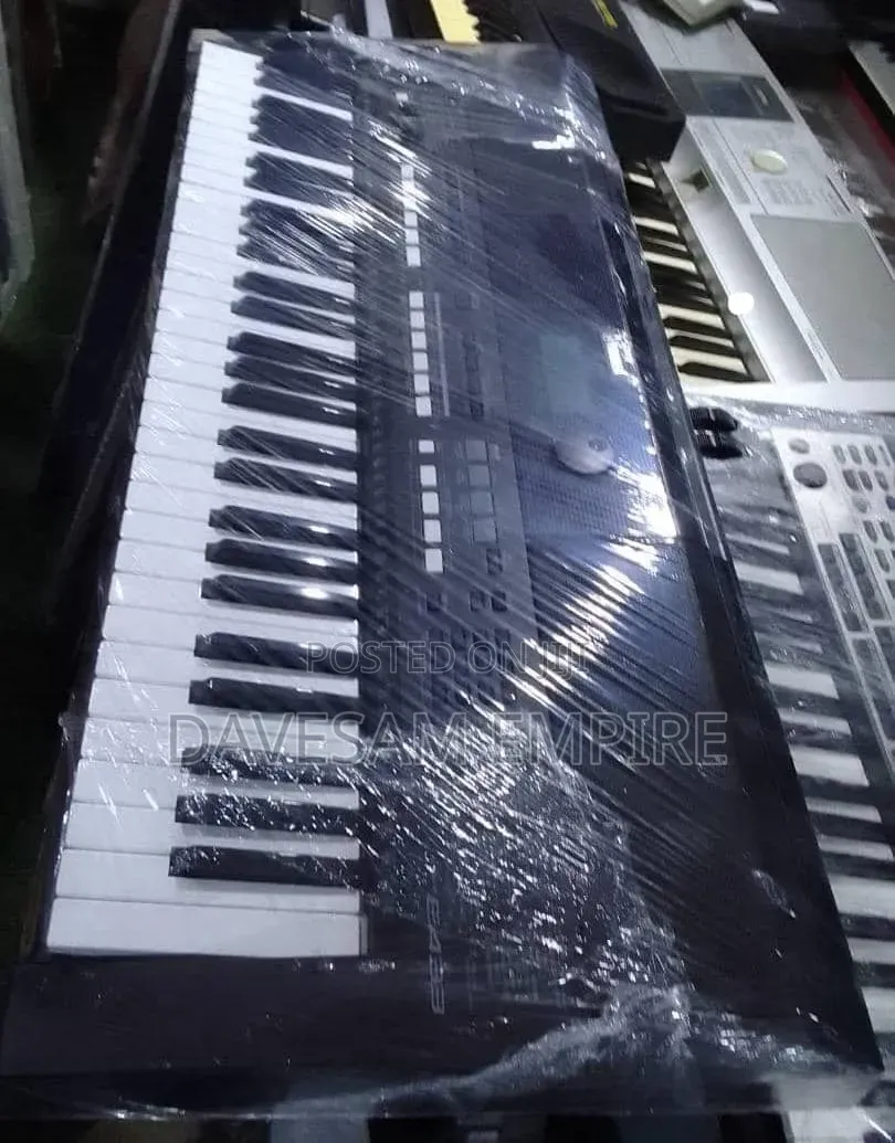 Supper Clean Direct UK Used Original Yamaha PSR E 433 Keyboard