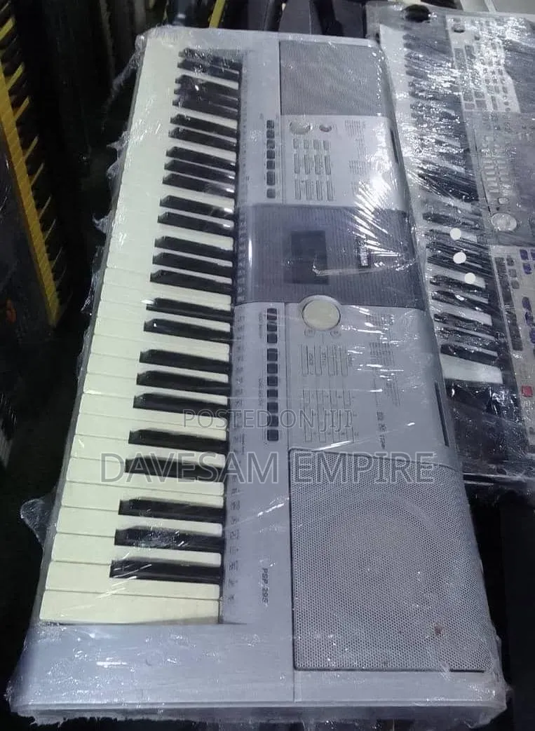 Supper Clean Direct UK Used Original Yamaha PSR 295 Keyboard