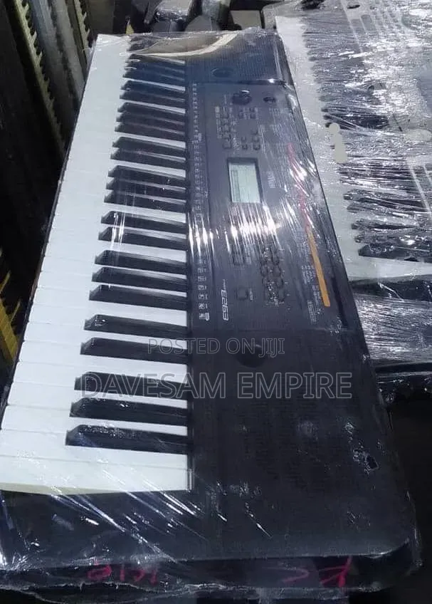Supper Clean Direct UK Used Original Yamaha PSR E 263 Keyboard