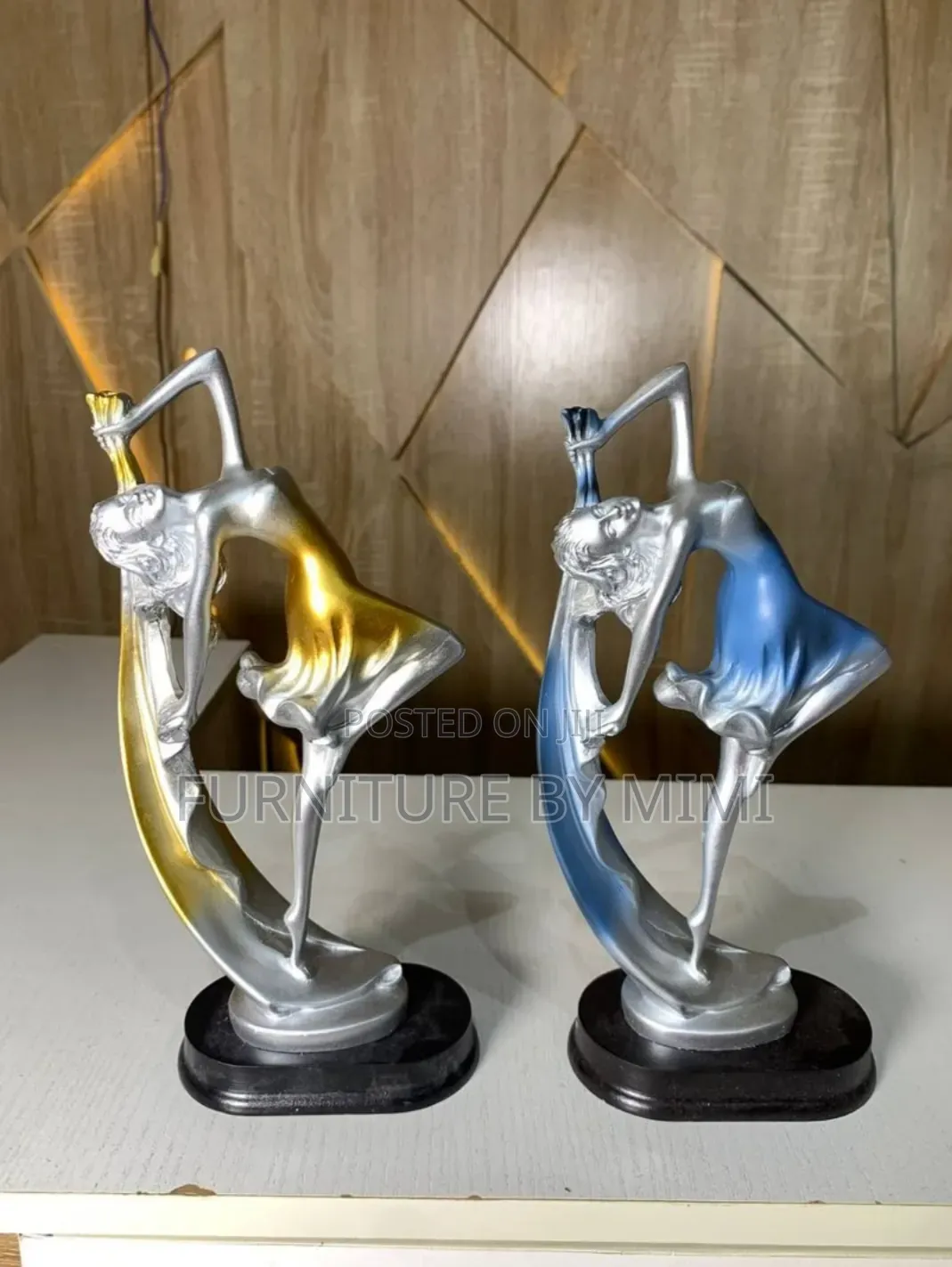 Gold Abstract Sculpture Ornament - Living Room Home Decor