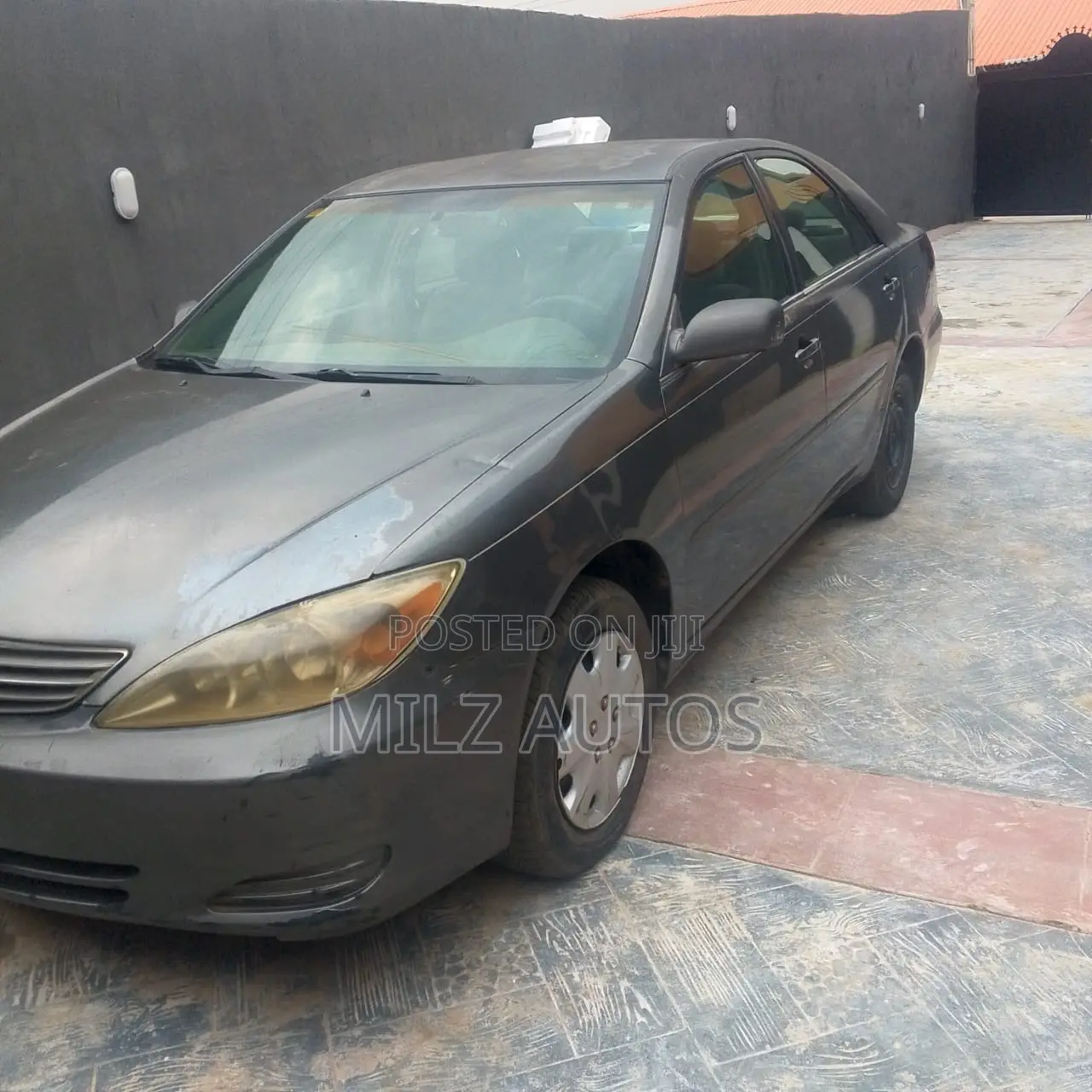 Toyota Camry 2005 Gray