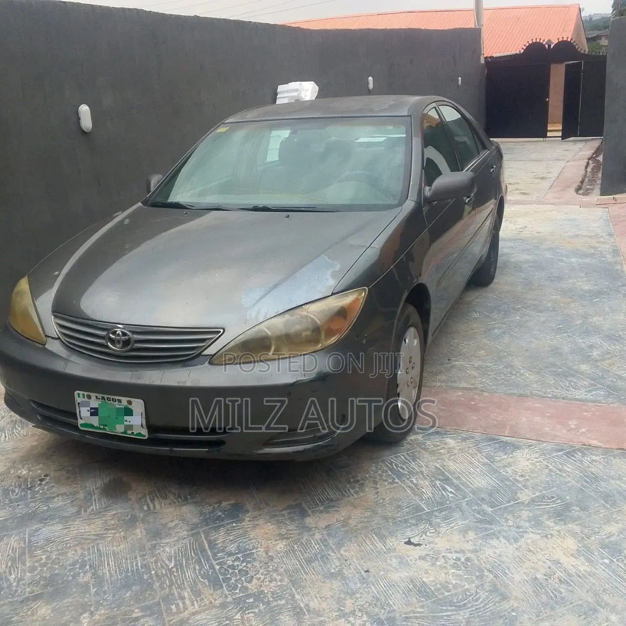 Toyota Camry 2005 Gray