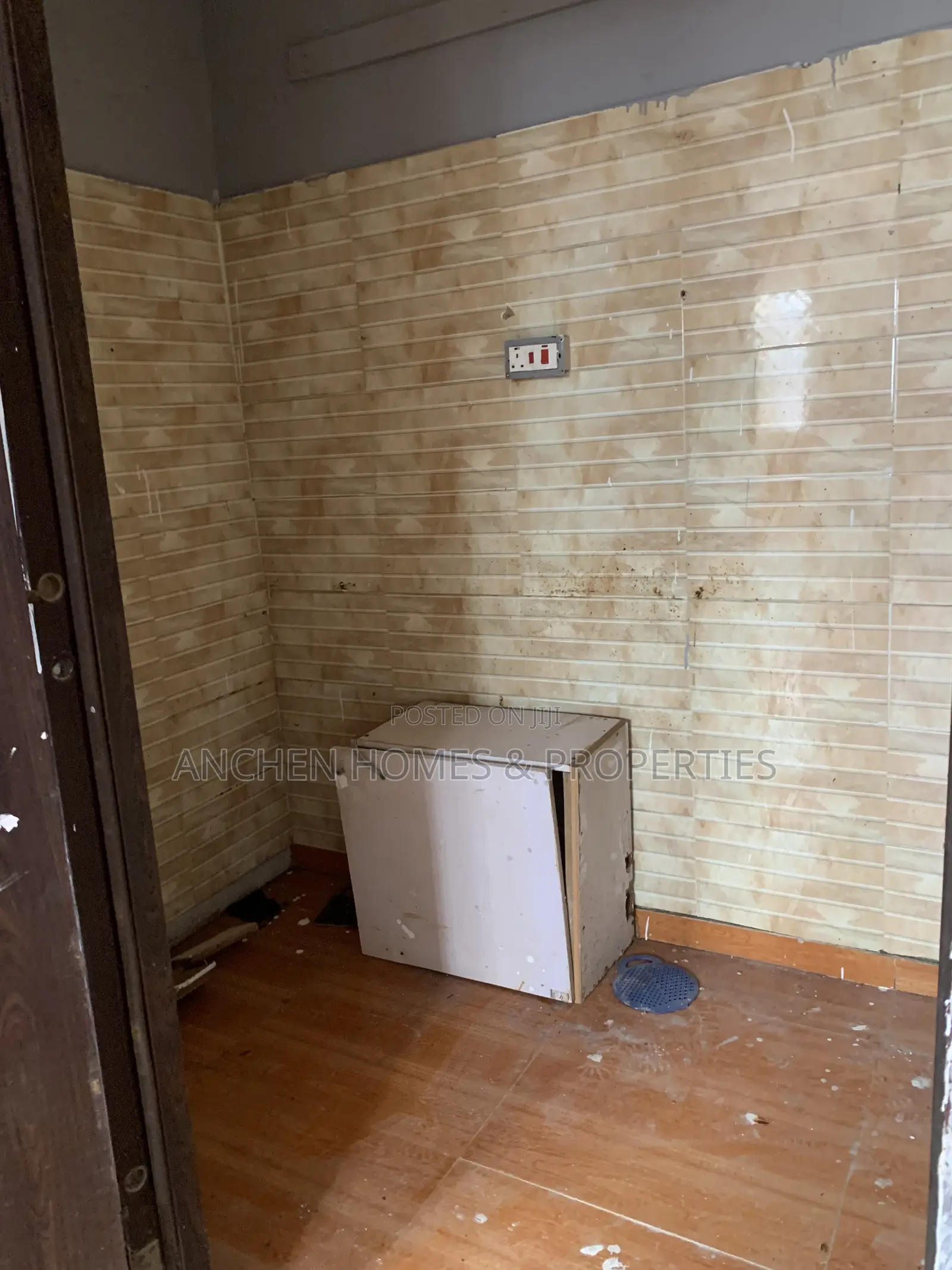 1bdrm Room & Parlour in Ikota, Lekki for rent