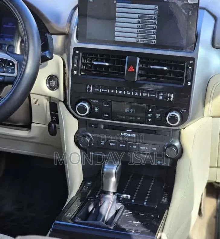 Lexus GX 2016 Silver