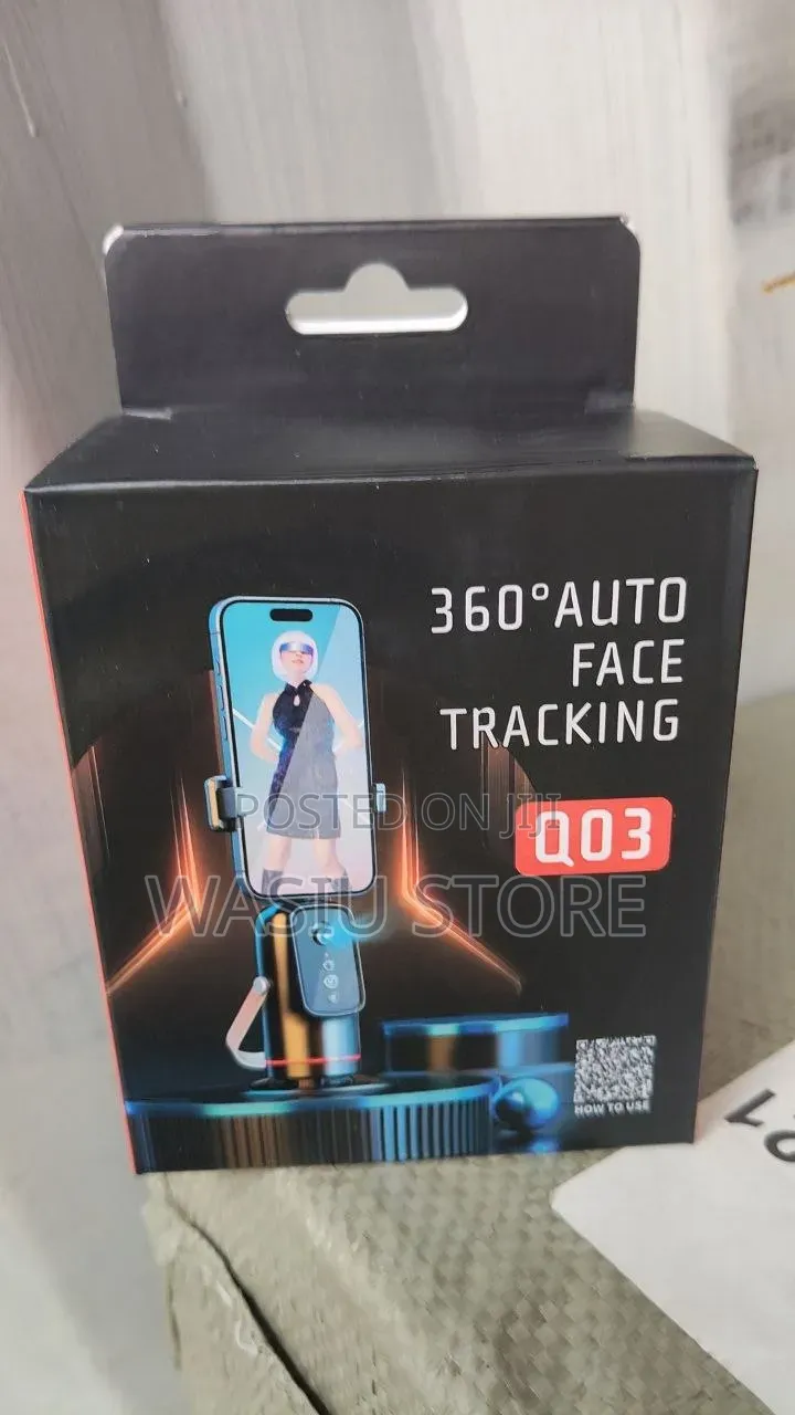 Q03 360° Automatic Face Tracking Gimbal Stabilizer
