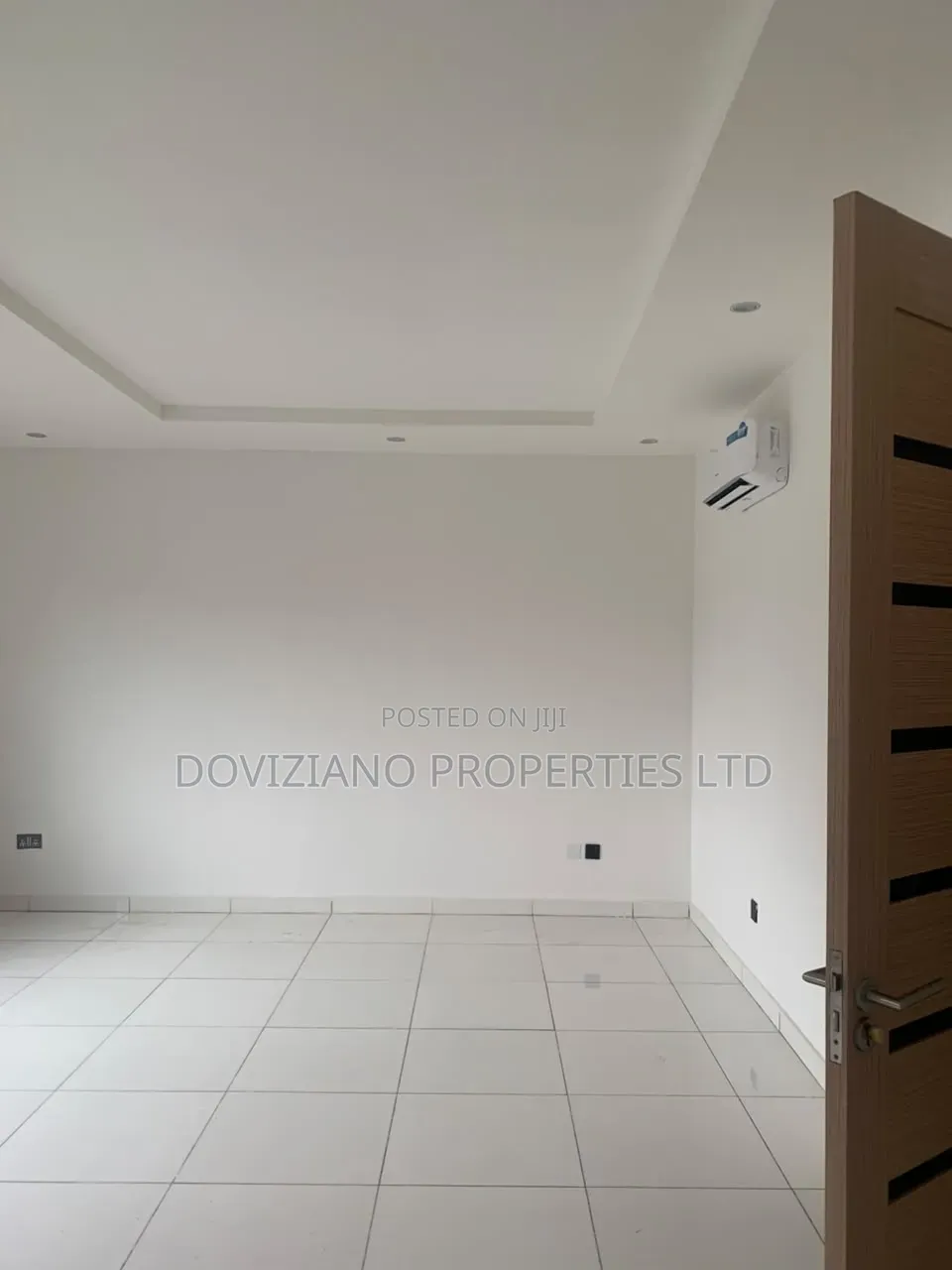 4bdrm Duplex in Parkview Estate for rent