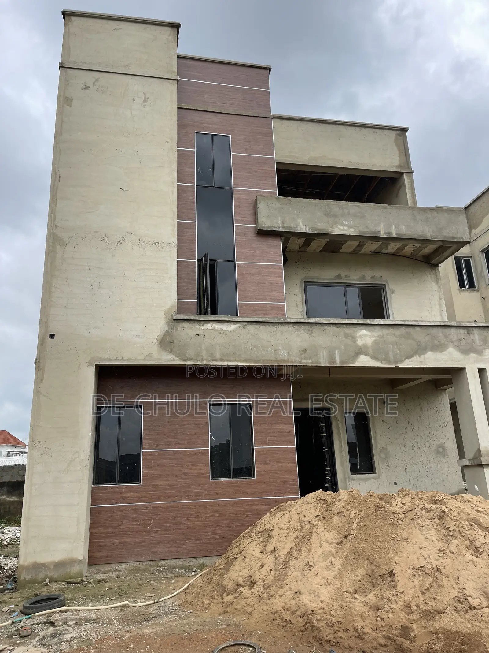 FOR SALE | Luxury 5 Units of 5-Bedroom Fully Detached Duplex With BQ