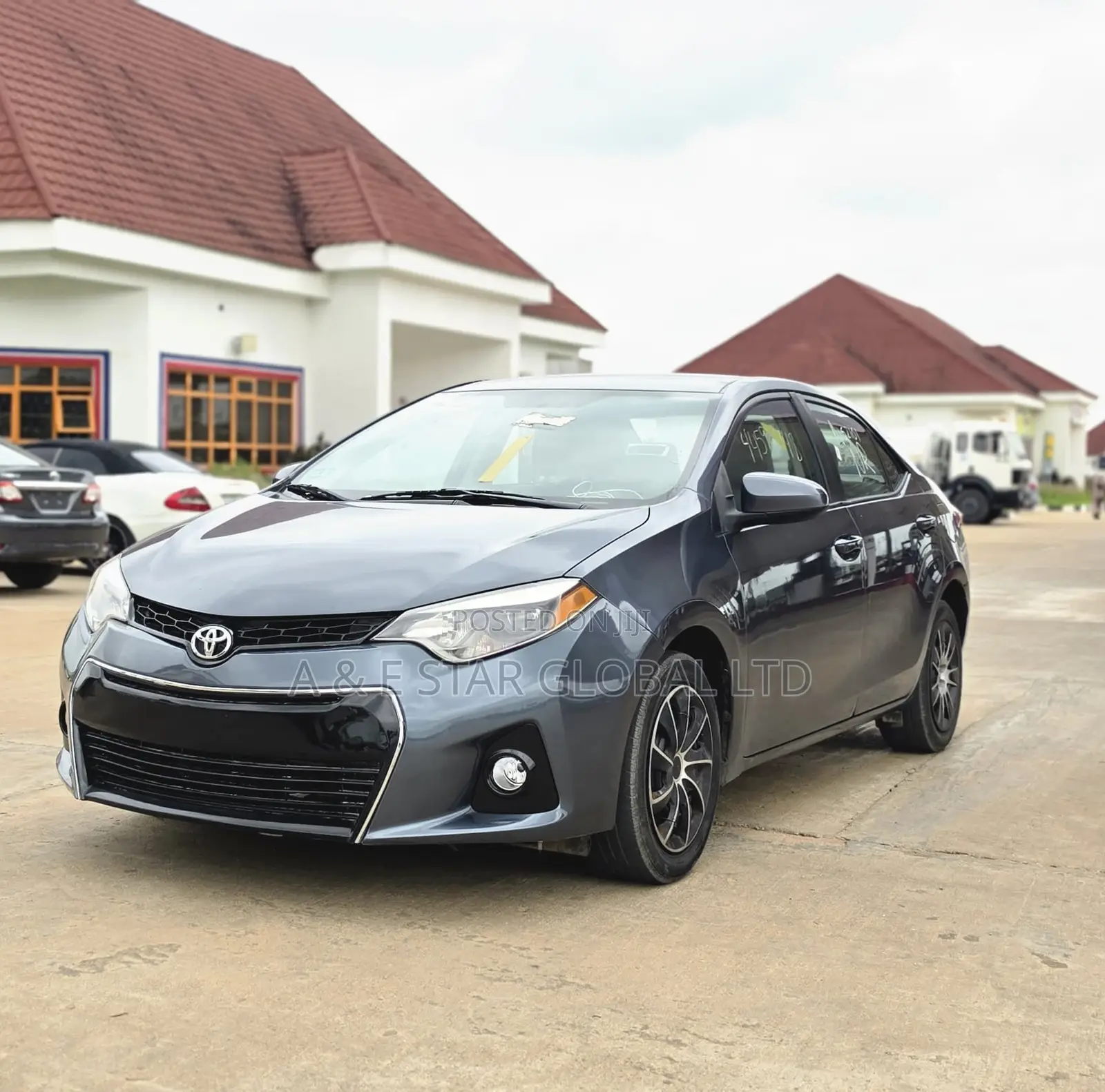 Toyota Corolla S 4dr Sedan (1.8L 4cyl CVT) 2014 Gray