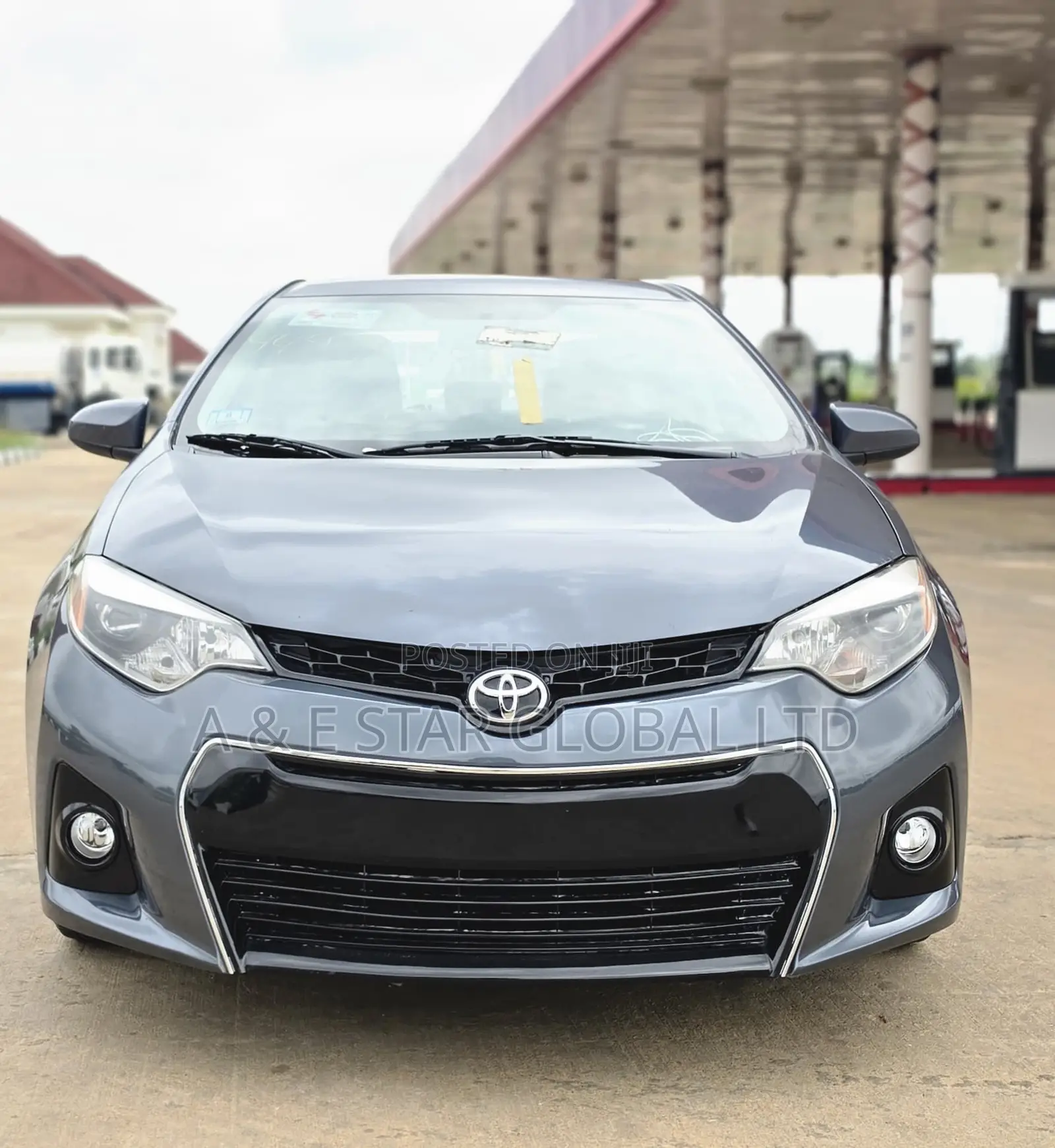 Toyota Corolla S 4dr Sedan (1.8L 4cyl CVT) 2014 Gray