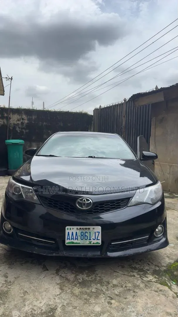 Toyota Camry 2012 Black