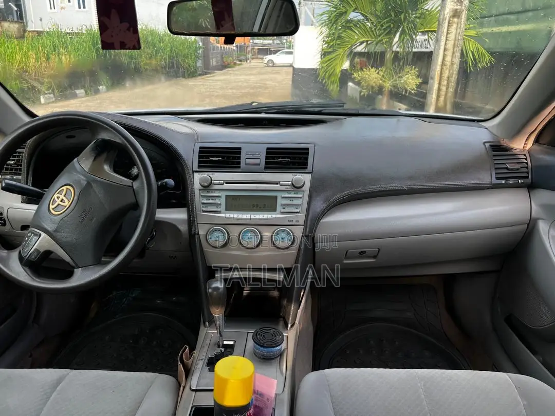 Toyota Camry 2.4 LE 2008 Silver