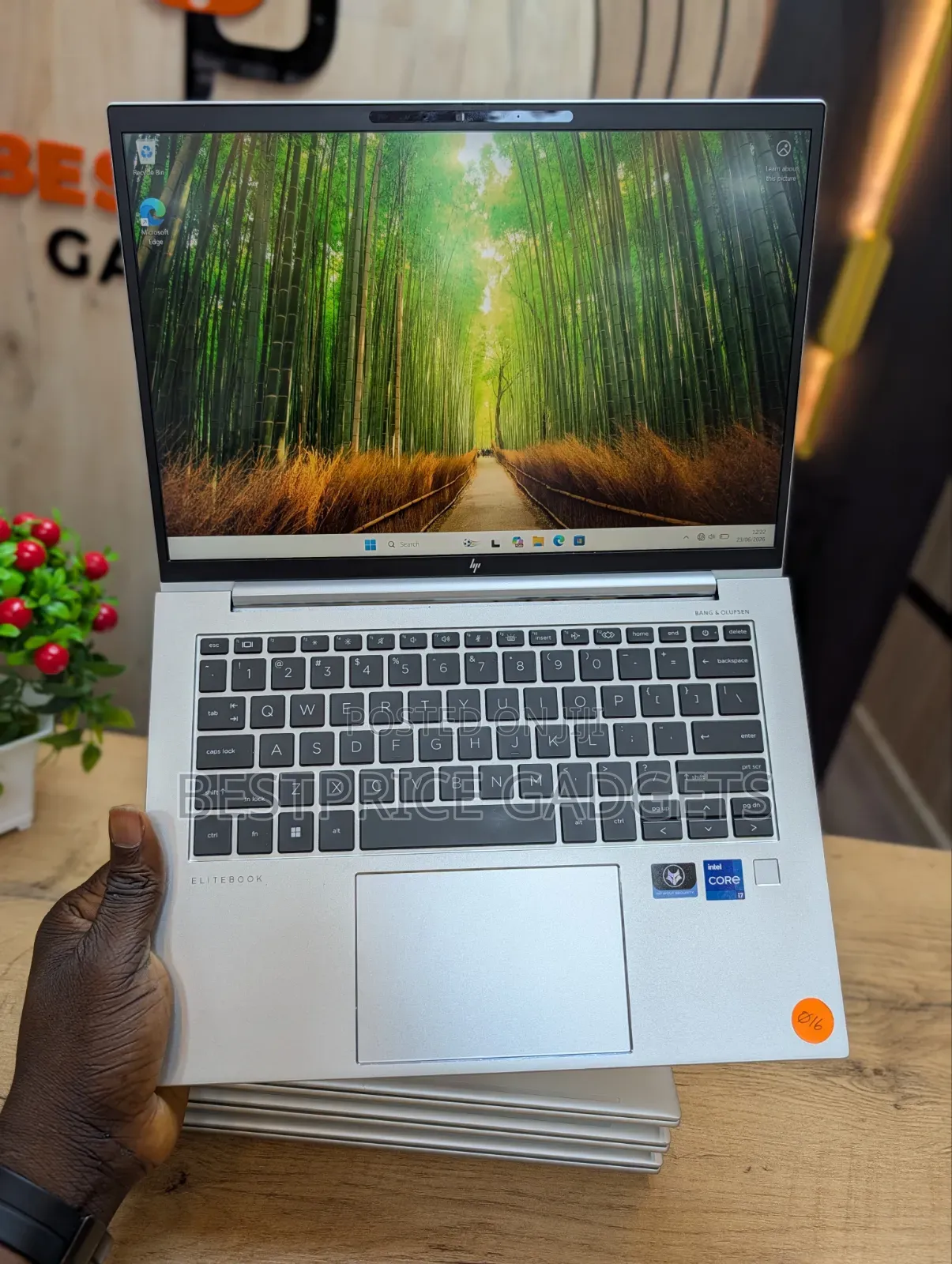 Laptop HP EliteBook 840 G9 16GB Intel Core i7 SSD 512GB