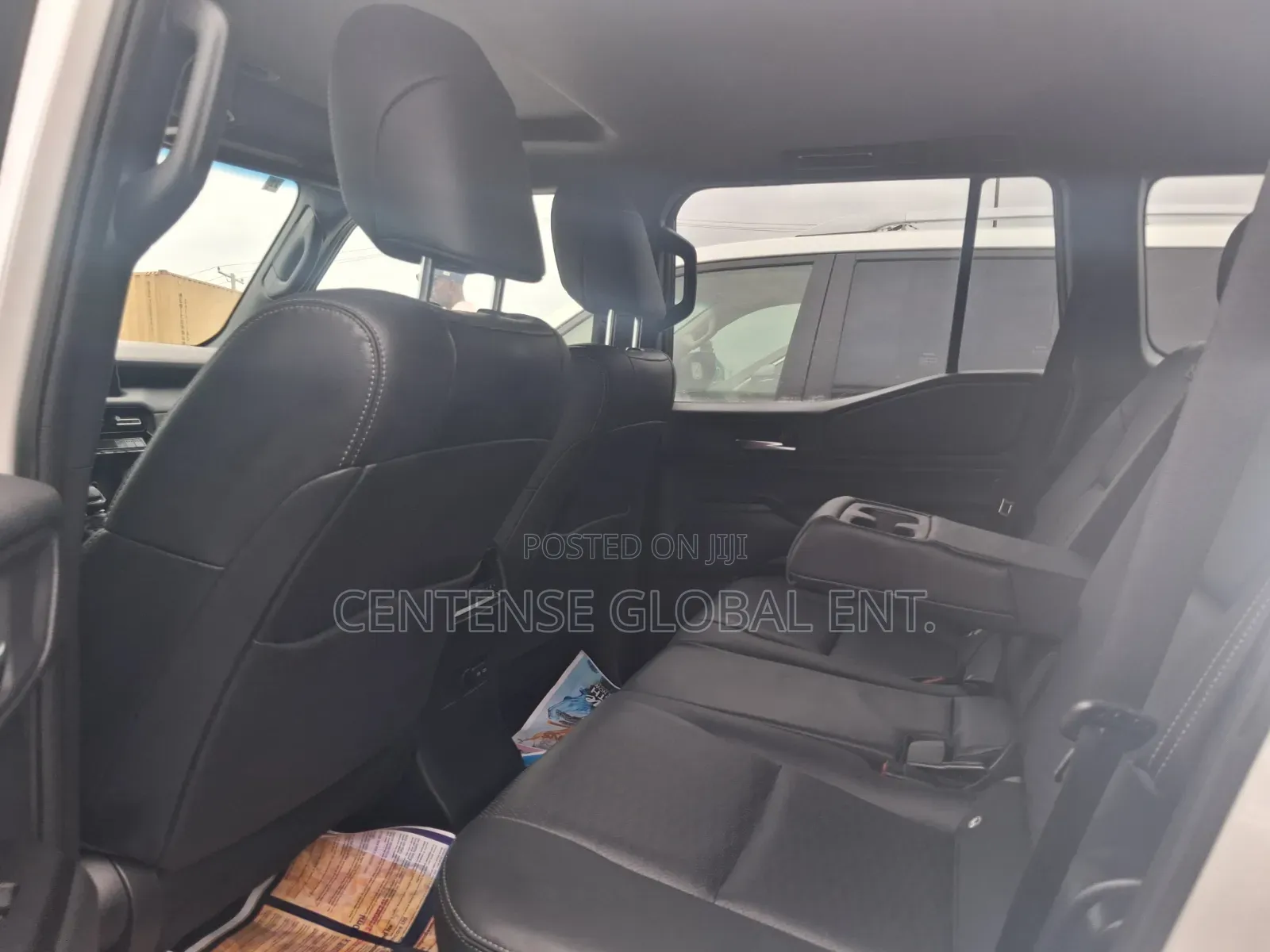 Toyota Land Cruiser 2025 White