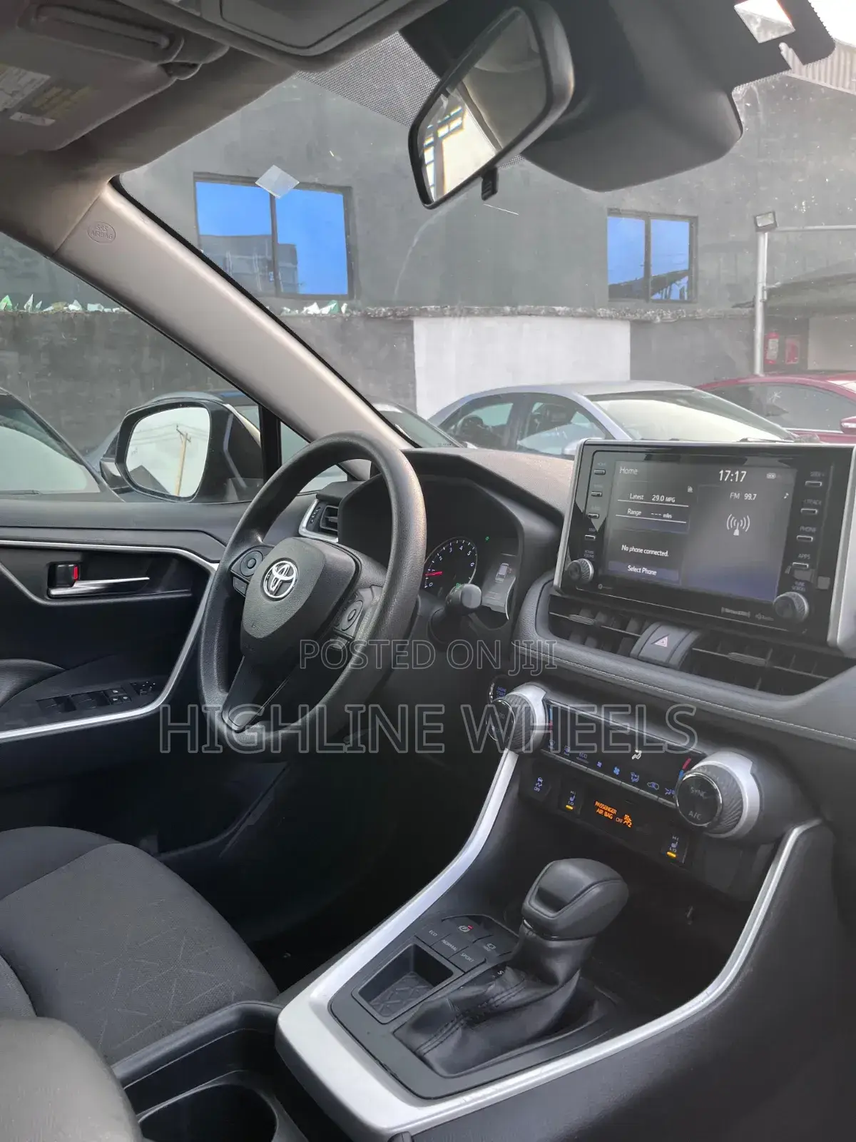 Toyota RAV4 XLE Premium AWD 2019 Black