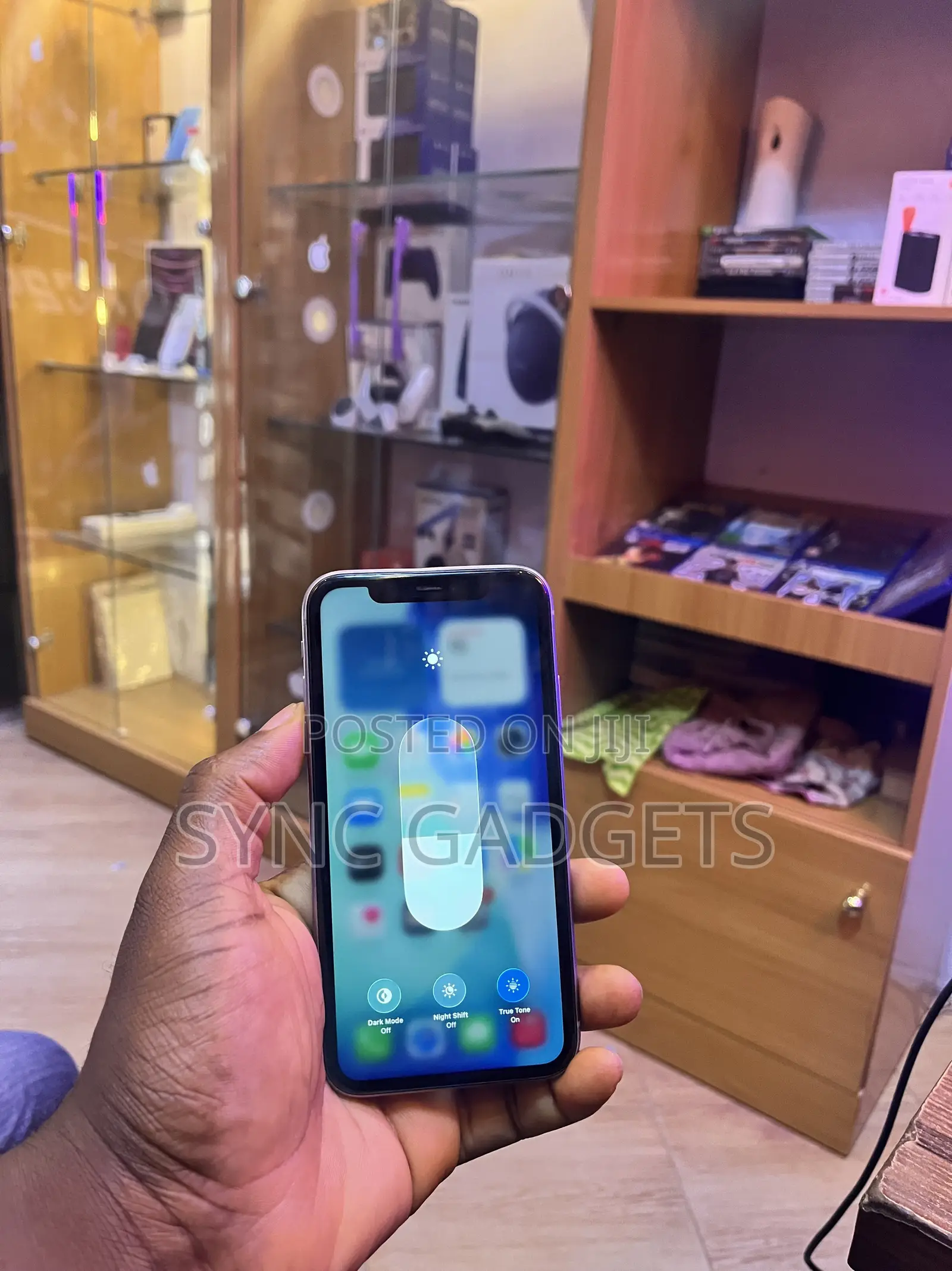 Apple iPhone 11 64 GB Purple