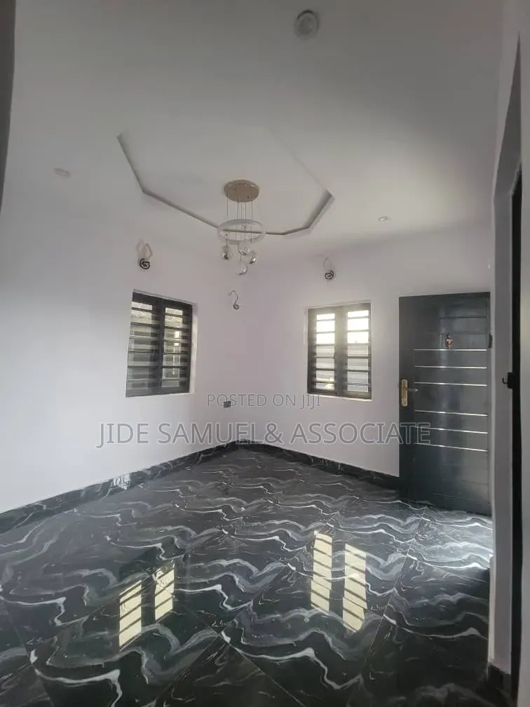 Furnished Mini Flat in Ayobo for rent