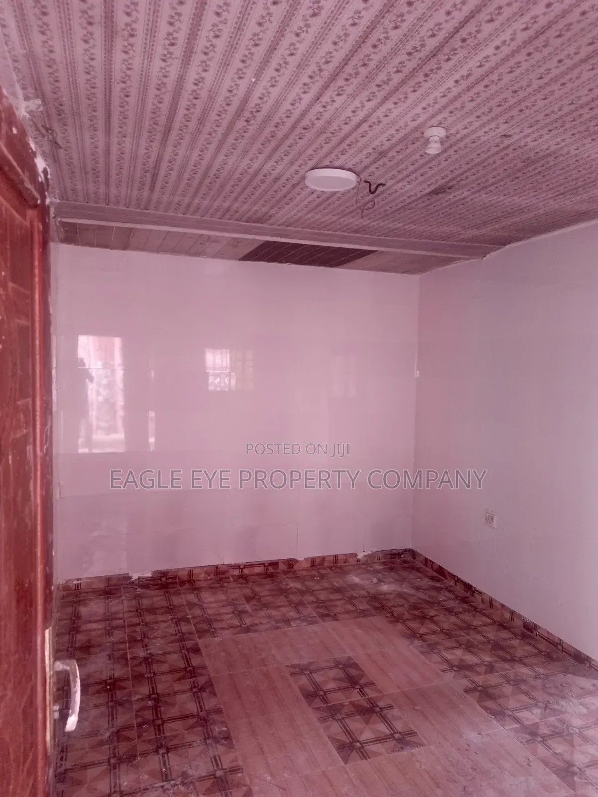 Mini Flat in Abiola Farm Estate, for rent