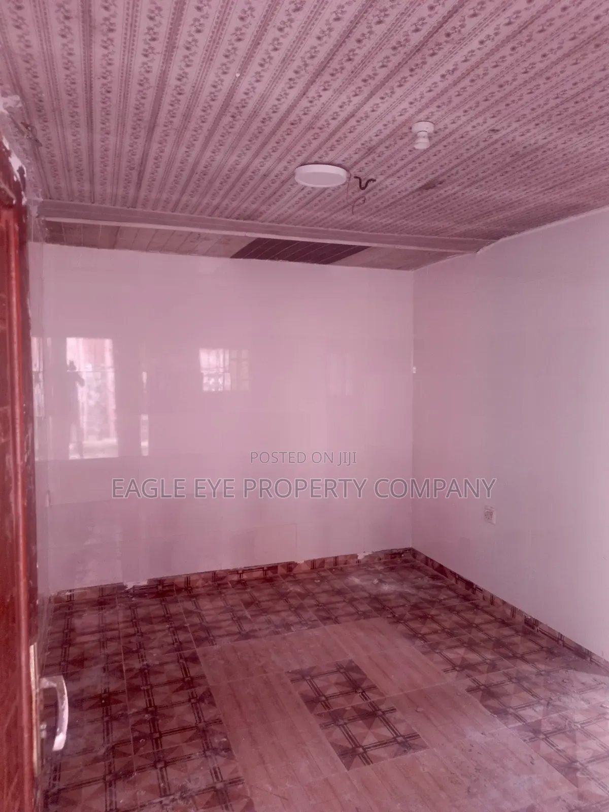Mini Flat in Abiola Farm Estate, for rent