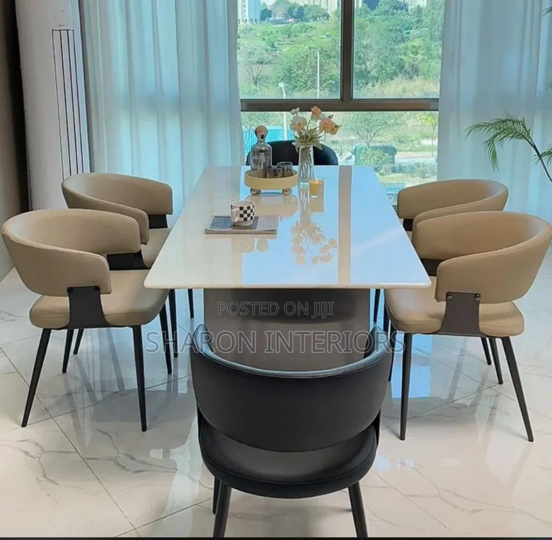 Aurora Luxe Dining Set