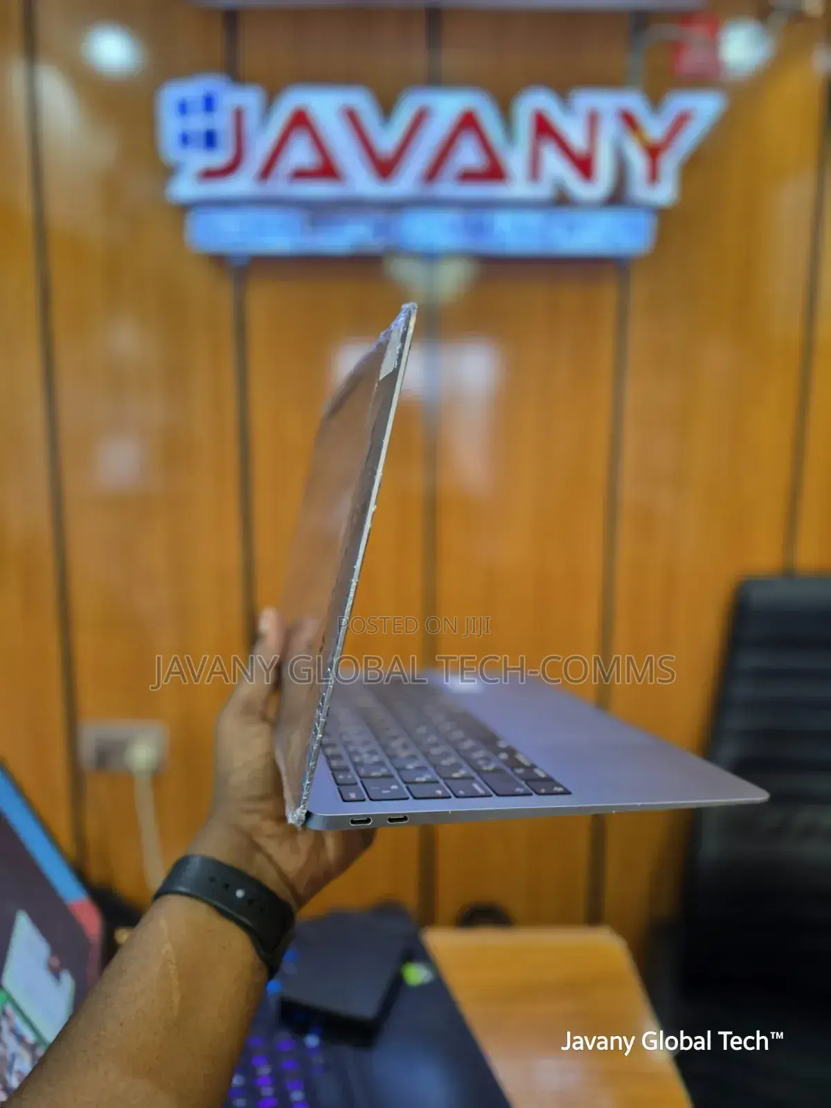 Laptop Apple MacBook Air 2018 8GB Intel Core i5 SSD 128GB