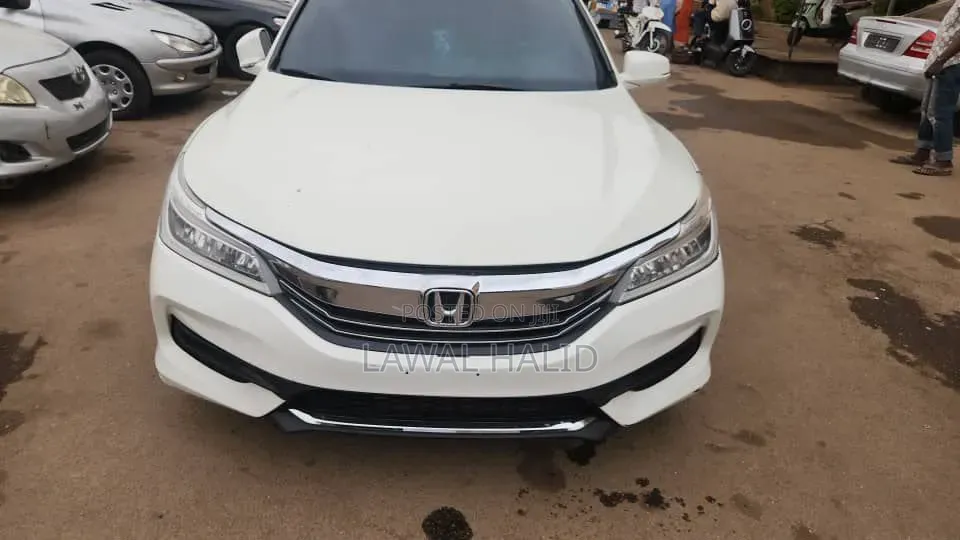 Honda Accord 2017 White