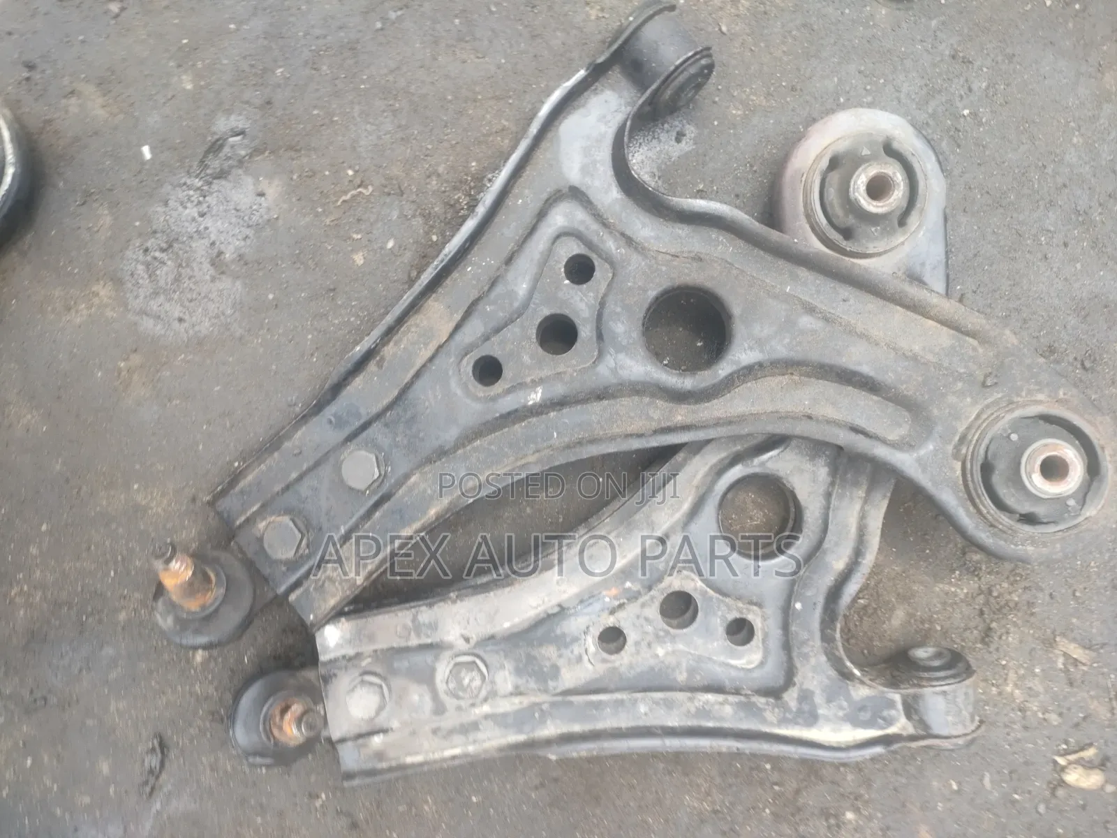 Clean Tokunbo Complete Lower Control Arms for Chevrolet Aveo