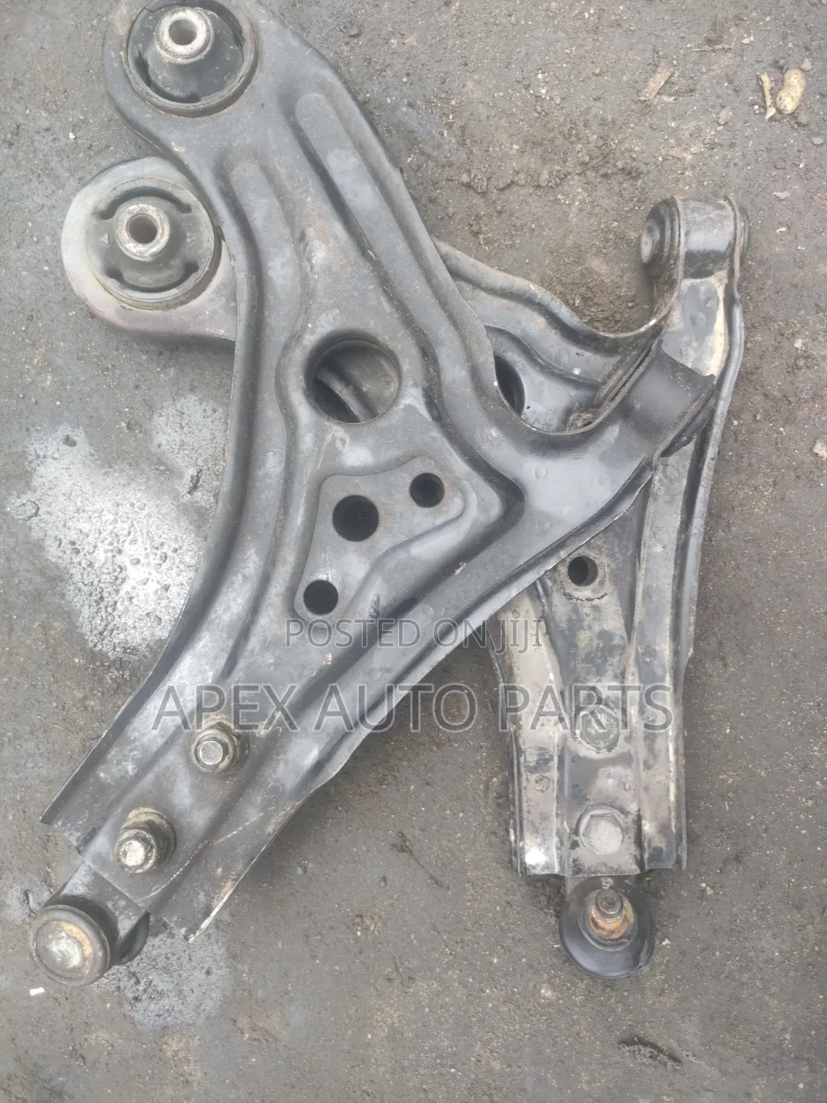Clean Tokunbo Complete Lower Control Arms for Chevrolet Aveo