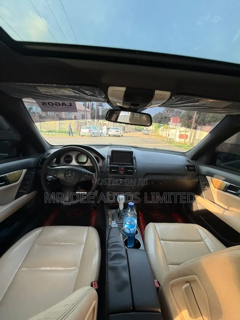 Mercedes-Benz C300 2008 Black