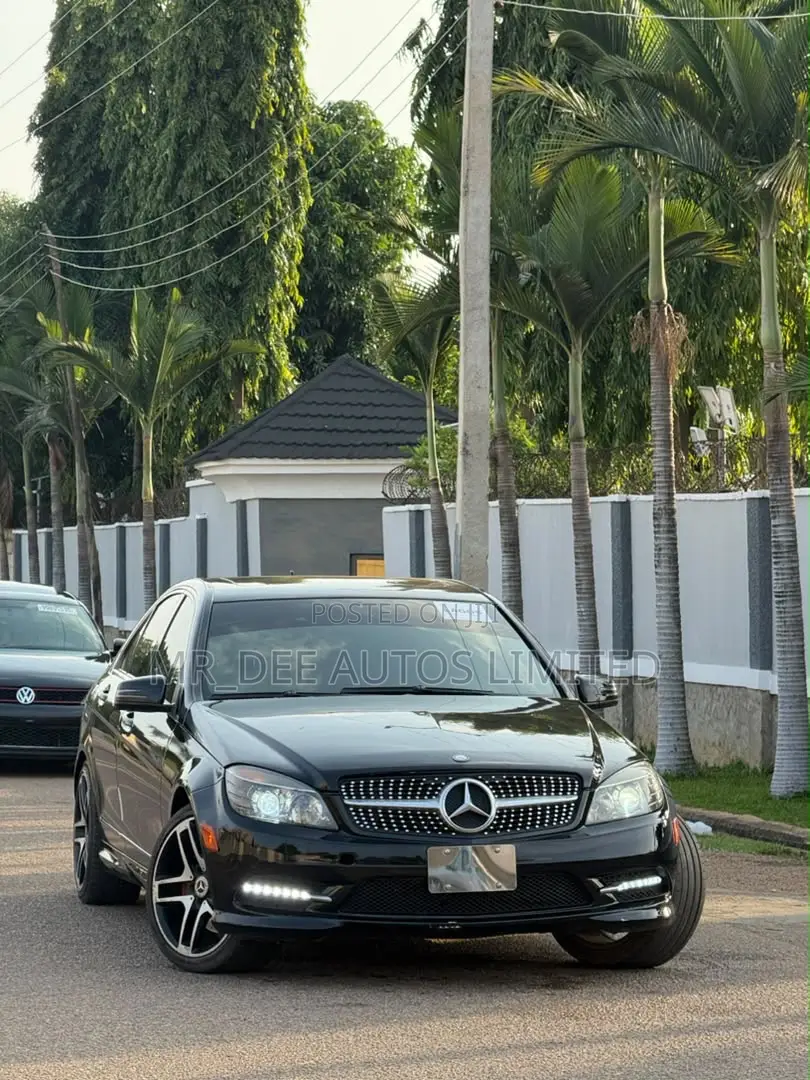 Mercedes-Benz C300 2008 Black