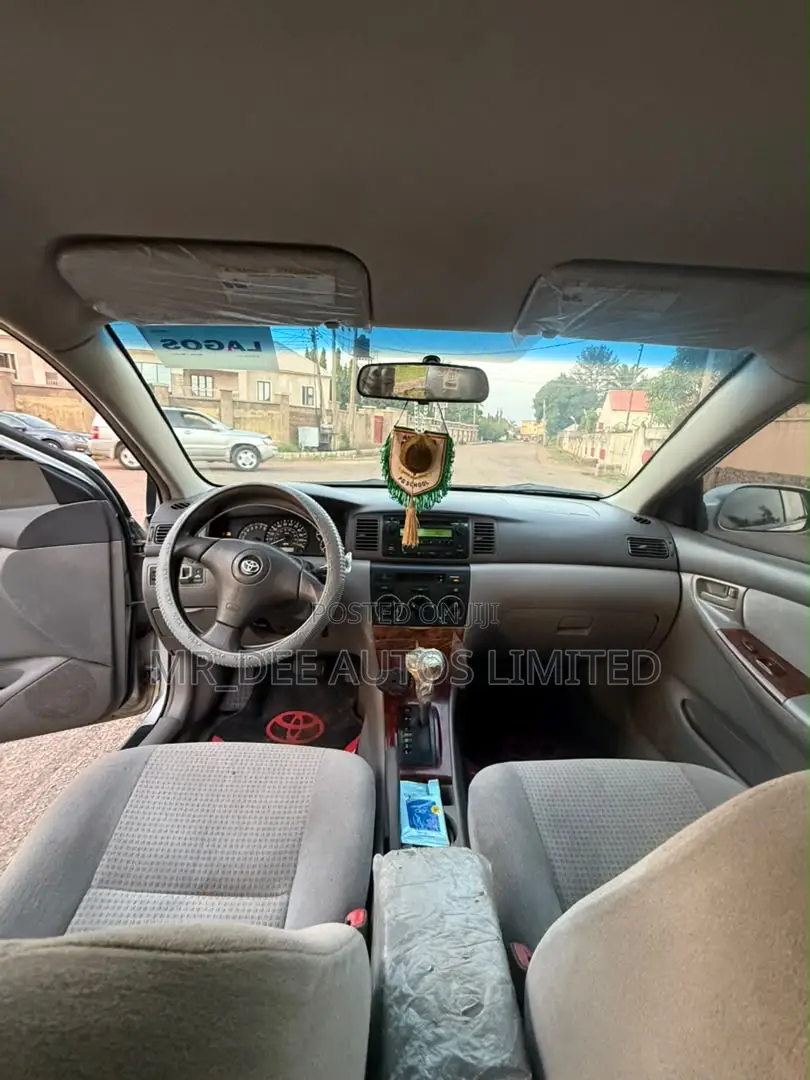 Toyota Corolla 2007 Silver