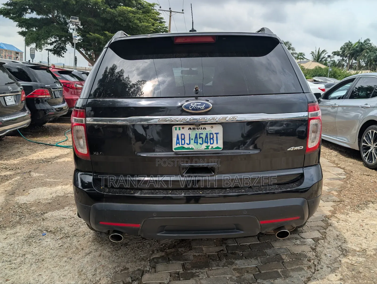 Ford Explorer XLT 4dr 4x4 (3.5L 6cyl 6A) 2011 Black