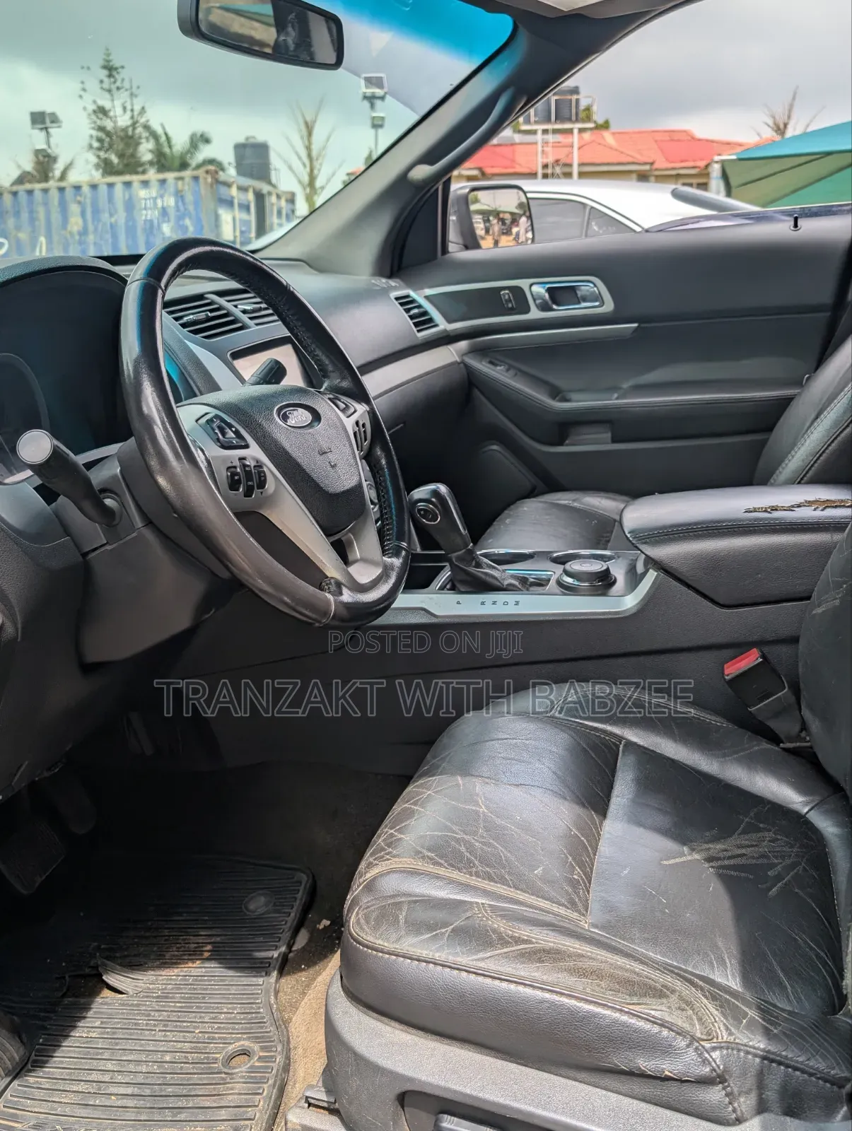 Ford Explorer XLT 4dr 4x4 (3.5L 6cyl 6A) 2011 Black