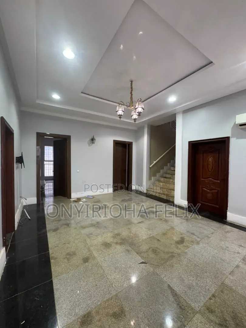 5bdrm Duplex in Kado for rent