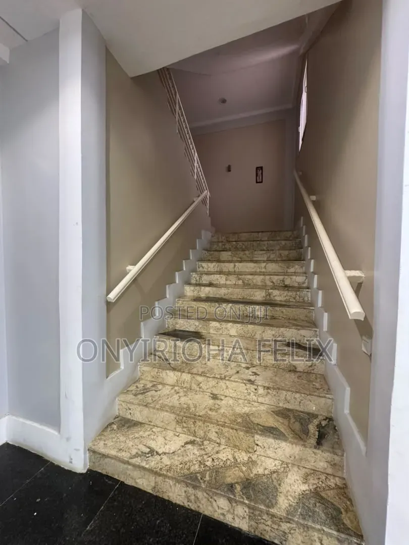5bdrm Duplex in Kado for rent