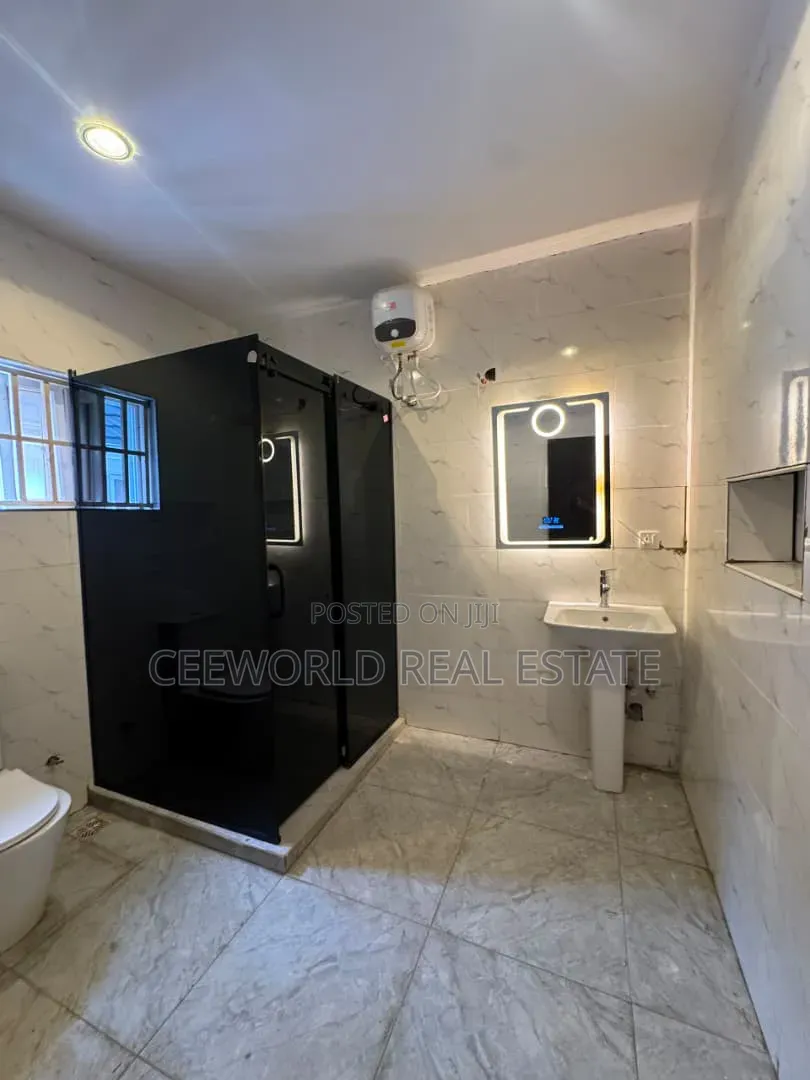 4bdrm Duplex in Ikolaba Gra, Agodi for rent