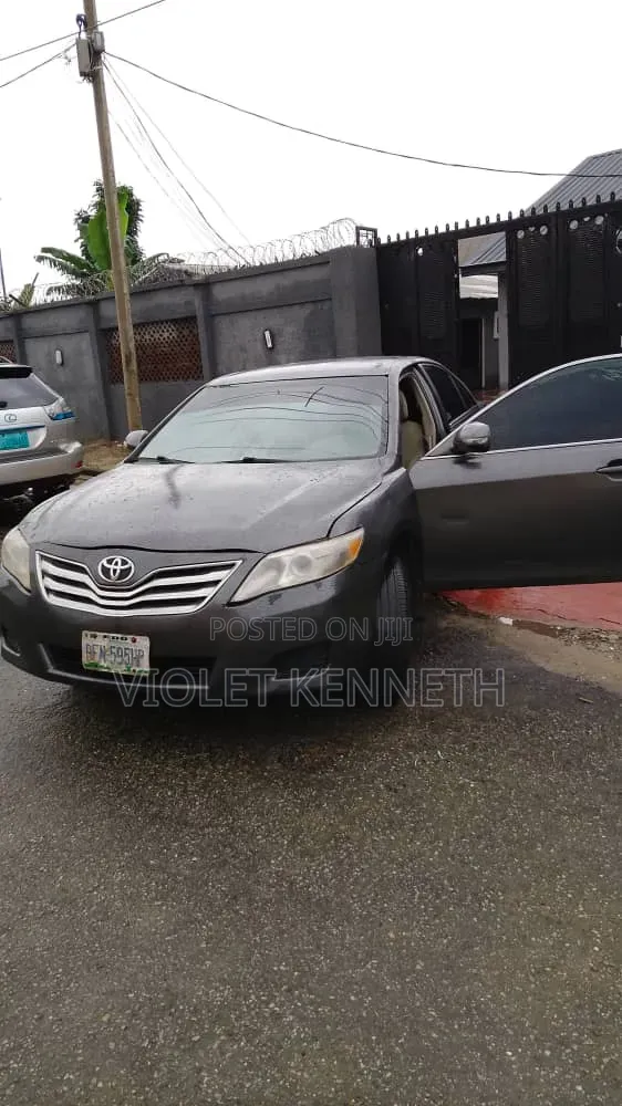 Toyota Camry 2008 Gray