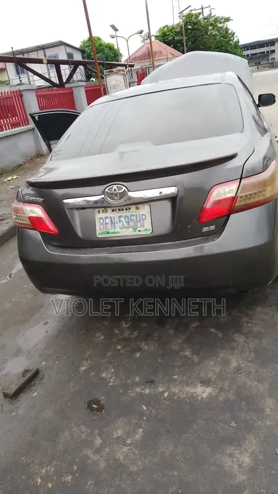 Toyota Camry 2008 Gray