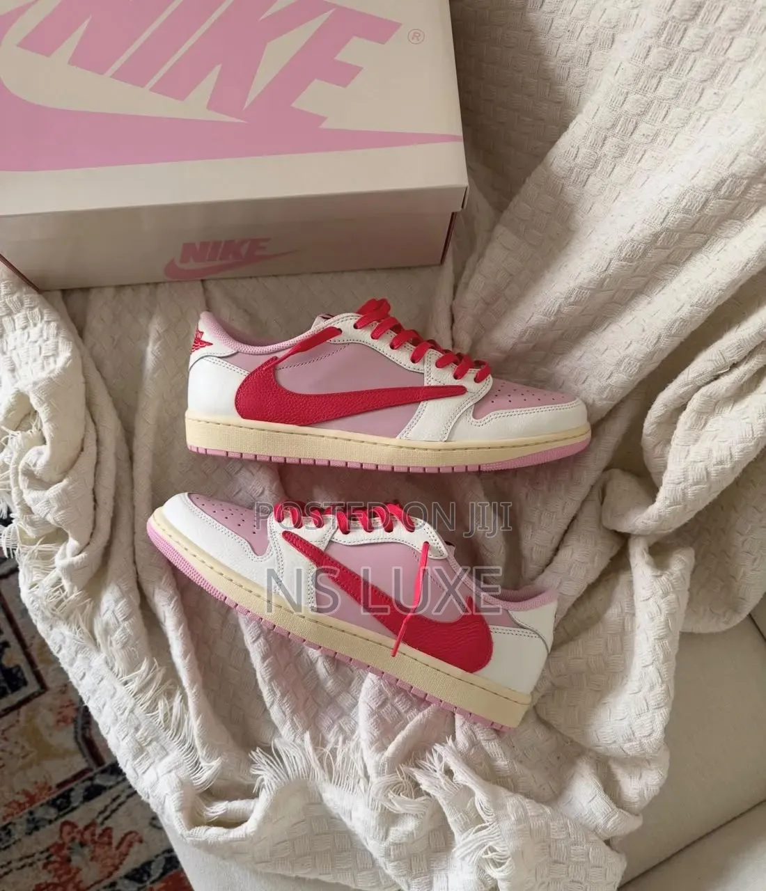 *Travis Scott X Air Jordan 1 Low “ Tropical Pink”