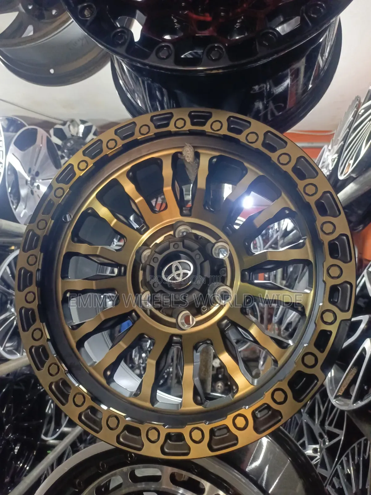 17inches for Toyota Tacoma Golden Color / Red 2025 Model