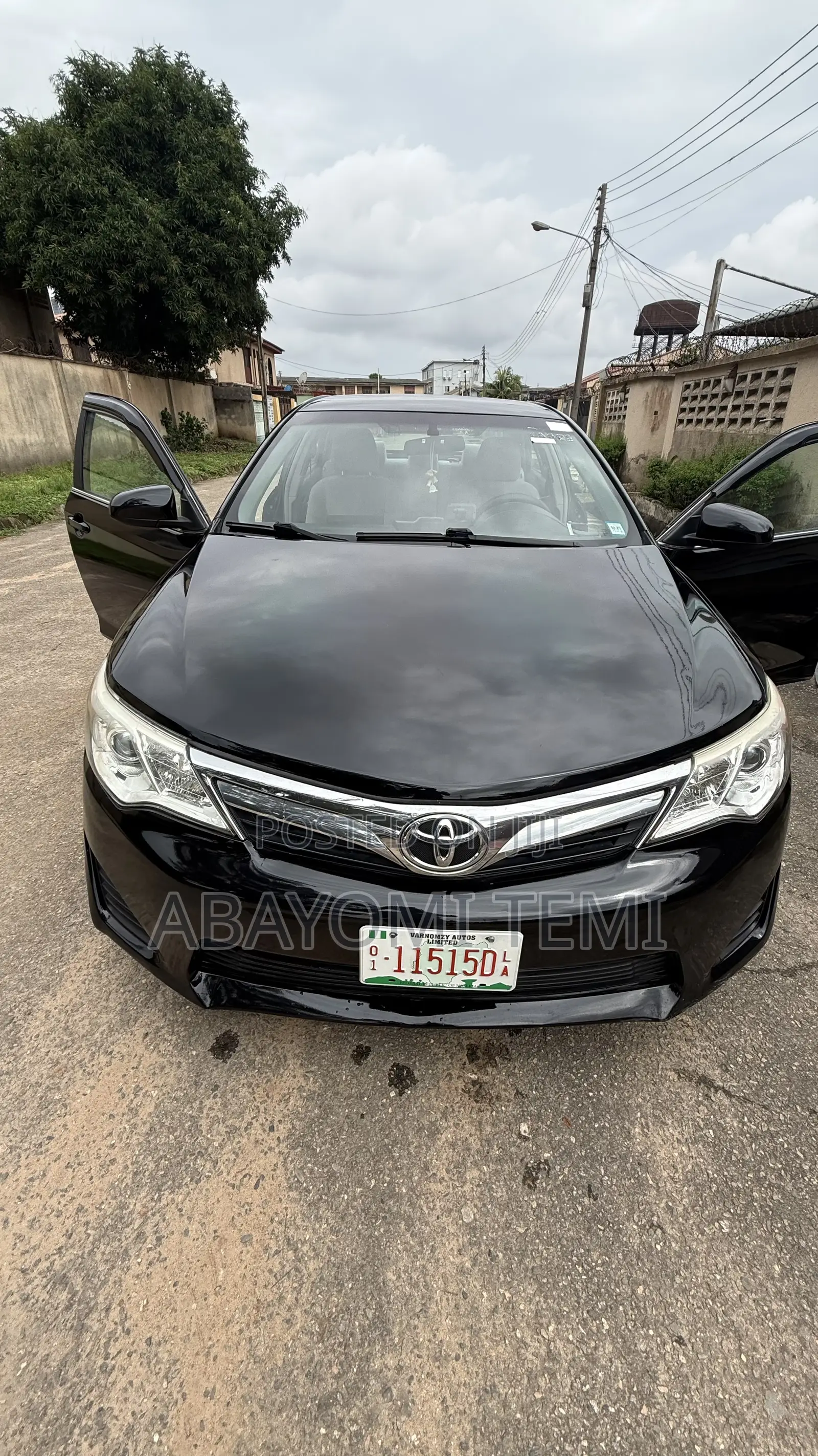 Toyota Camry LE 4dr Sedan (2.5L 4cyl 6A) 2013 Black